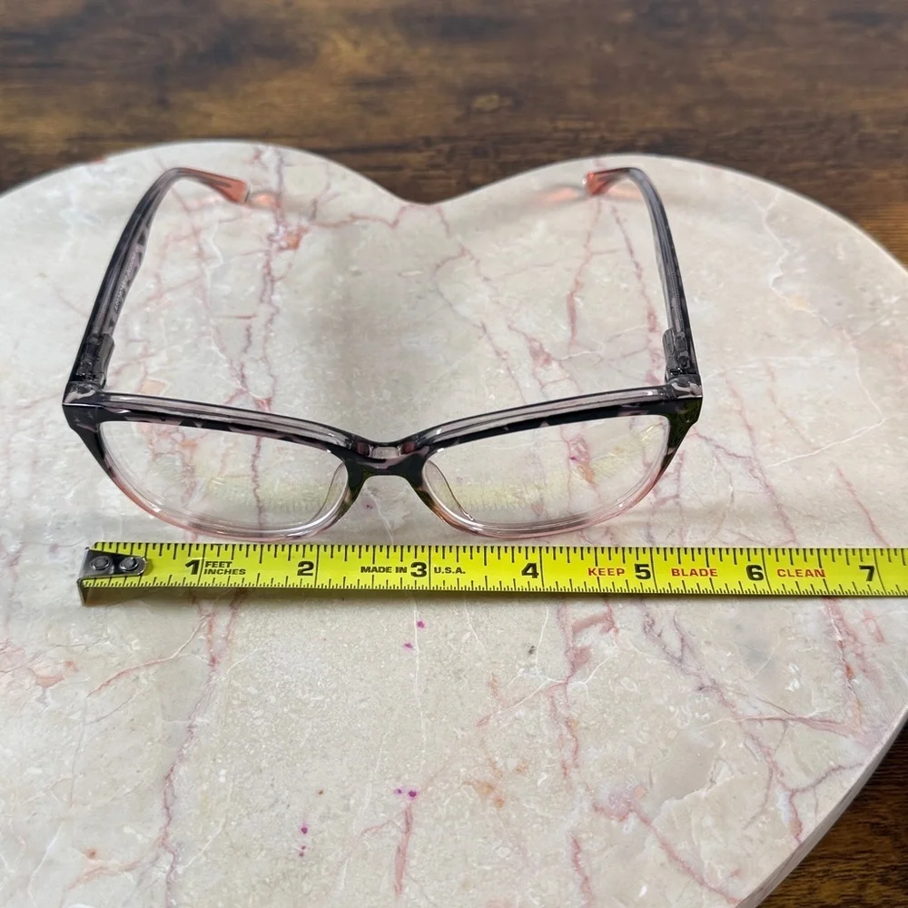 Stylish Tortoiseshell Prescription Eyeglasses
